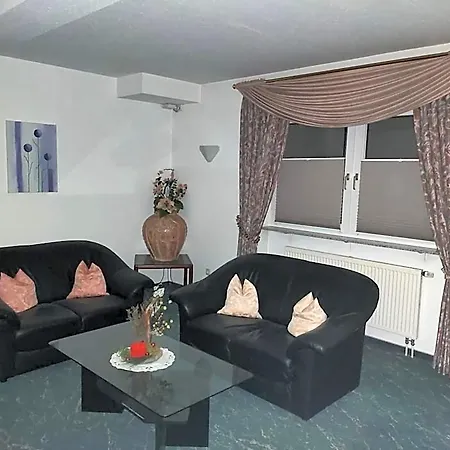 Zur Eisenbahn Hotel 2*