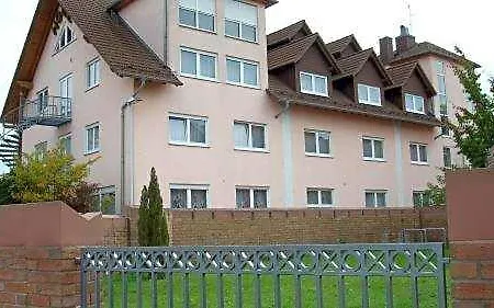 Hotel Zur Eisenbahn Rodgau