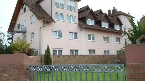 Zur Eisenbahn Hotel Rodgau